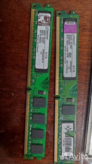 Материнская плата с процессором и памятью