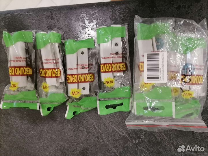 Толкатель мебельный