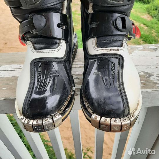 Мотоботы 35 рр