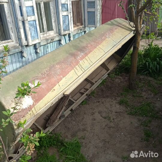 Лодка Казанка м