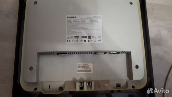 Монитор philips 190X6