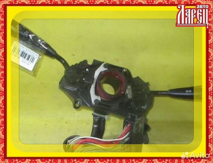 Переключатель поворотов Toyota Sprinter