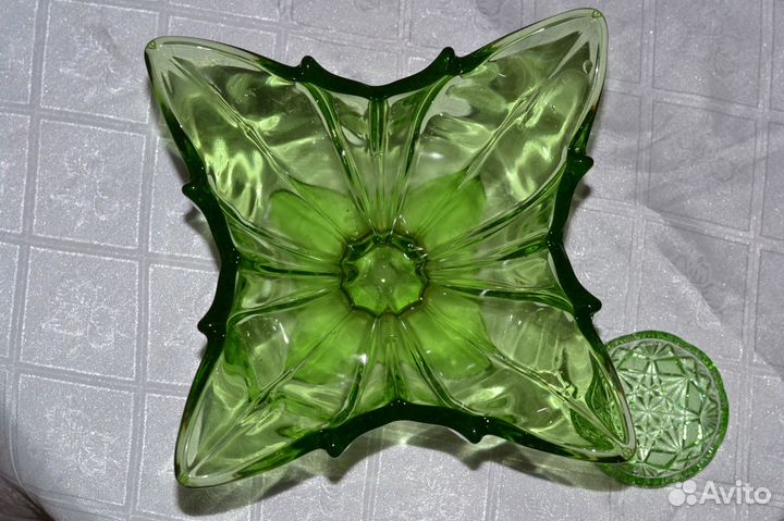 Ваза, фруктовница, салатник. Урановое стекло