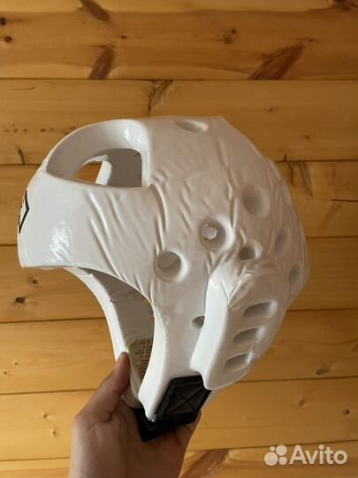 Шлем для тхэквондо