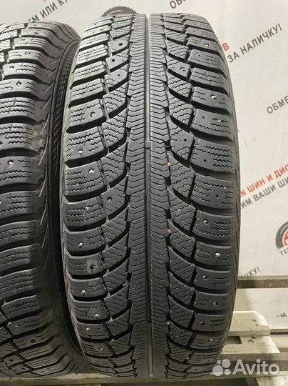 Gislaved Nord Frost 5 215/65 R16 102T