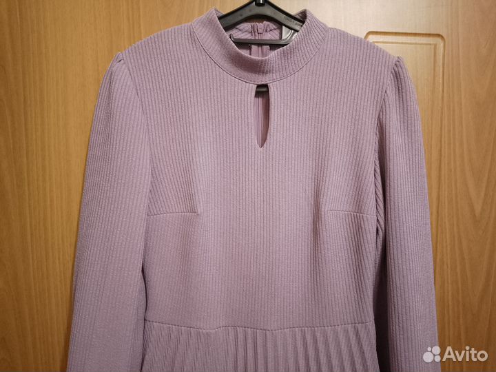 Новое сиреневое платье лапша 44