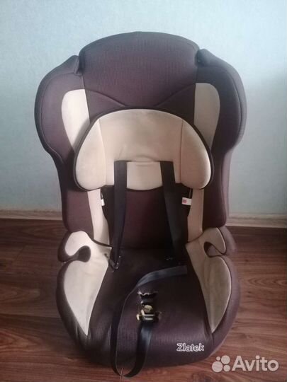 Детское автокресло