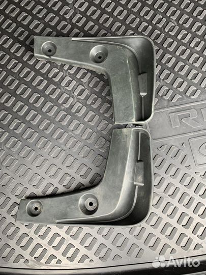 Брызговики на kia rio 4