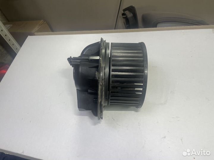 Моторчик печки Ауди А3 8Р