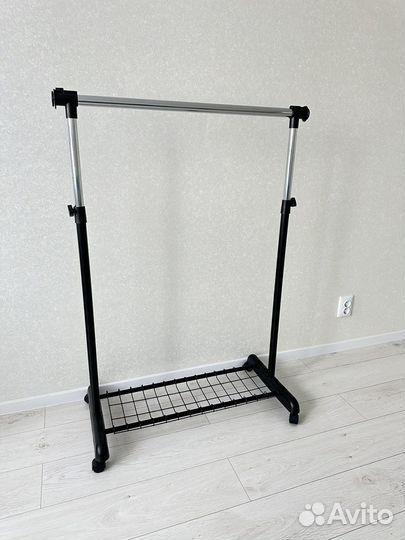 Вешалка напольная