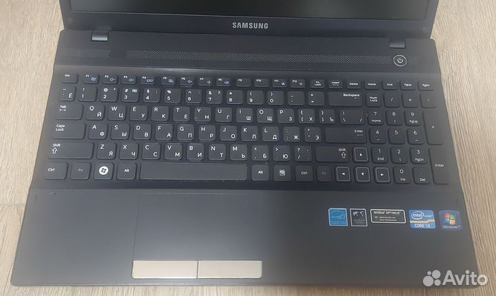 Ноутбук Samsung NP300V5A