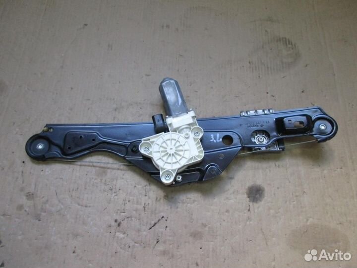 Стеклоподъемник задний левый w211 E-class 273