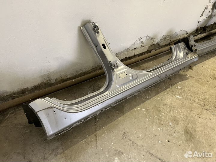 Пороги кузовные на Mitsubishi Lancer 10