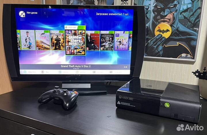 Xbox 360 E 500Gb (70 Игр, 2 Геймпада)