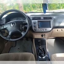 Honda Civic 1.3 MT, 2002, 292 000 км, с пробегом, цена 500 000 руб.