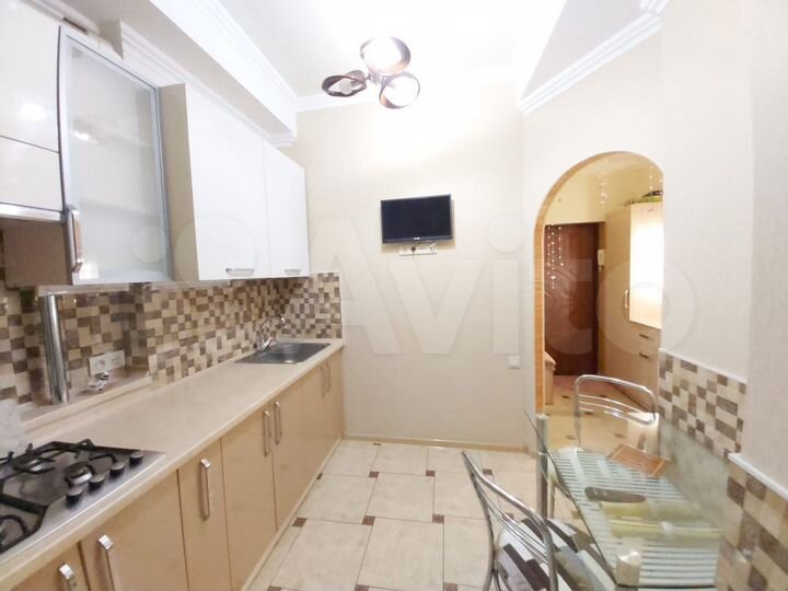 1-к. квартира, 43 м², 4/9 эт.