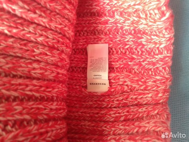 Шапка женская reserved