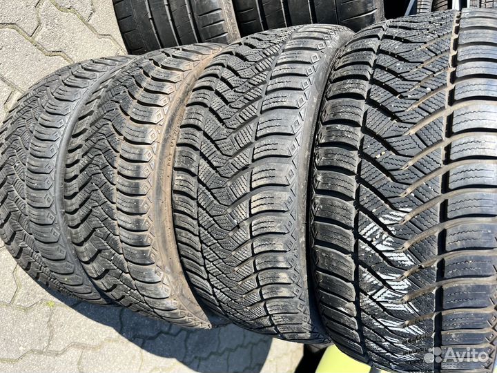 Maxxis AP2 All Season 205/40 R17