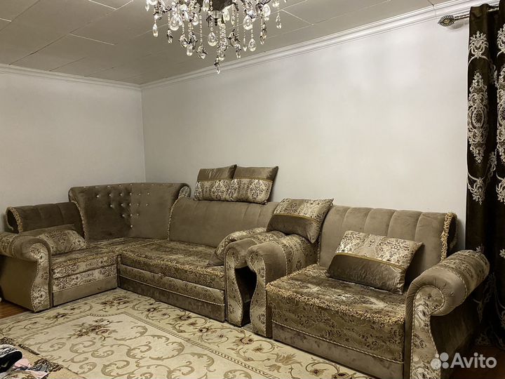 Угловой диван