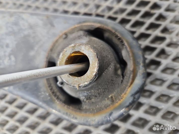 Рычаг Mitsubishi Outlander CW6W 6B31 2008