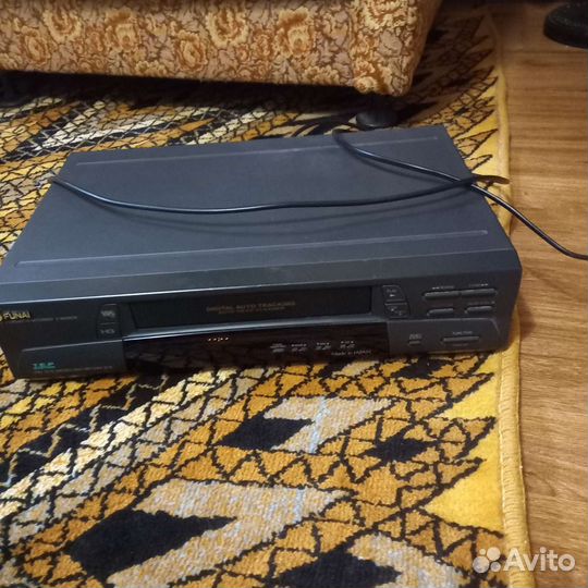 Видеомагнитофон