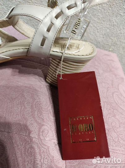 Женские новые босоножки