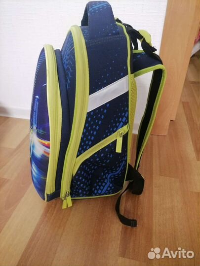 Школьный рюкзак