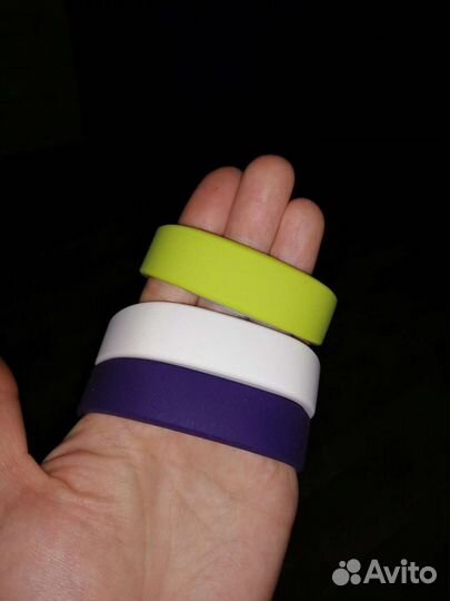 Фитнес браслет
