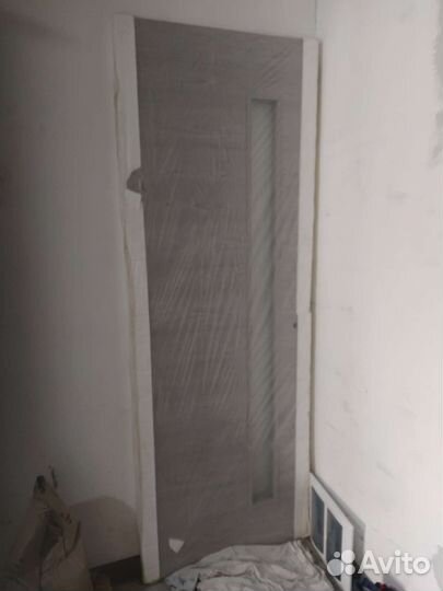 Двери межкомнатные с коробкой новые