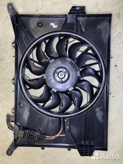 Диффузор радиатора Volvo S60 RS