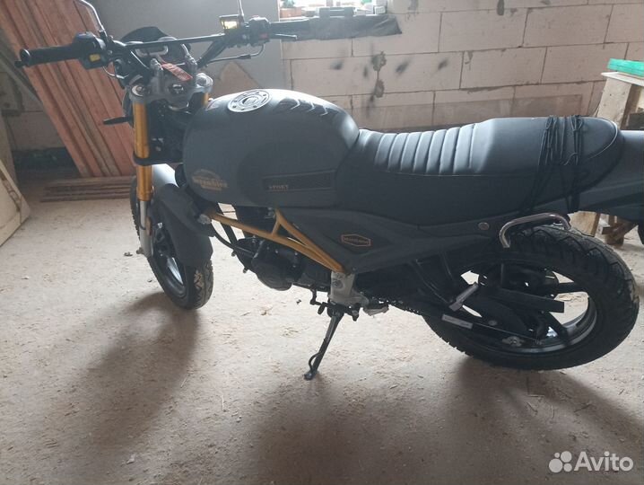 Продам Motoland Scrambler 250