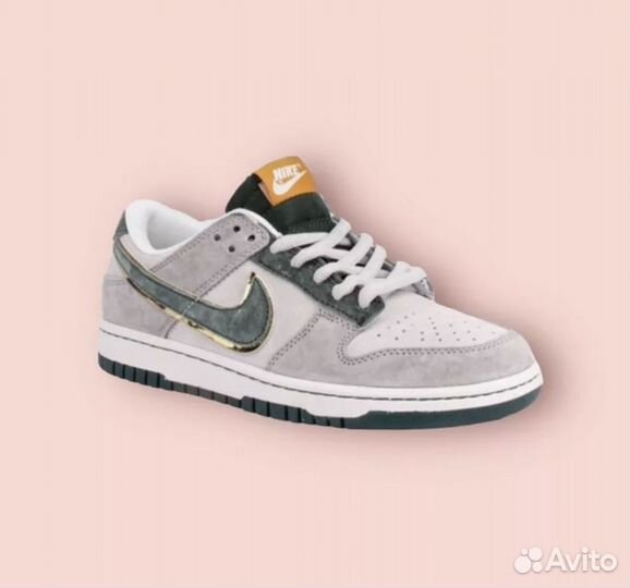 Кроссовки летние Nike SB Dunk Low