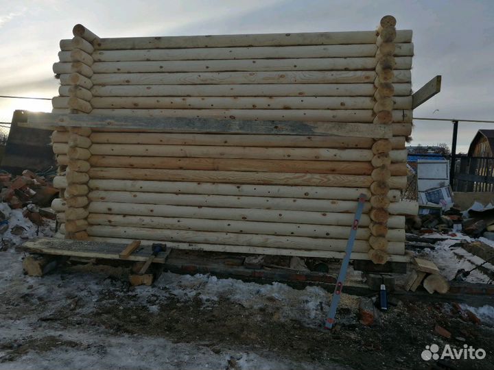 Оцилиндрованное бревно, сруб