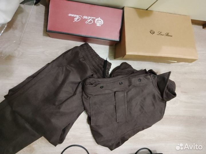 Новинка Стильный костюм новый 52-54