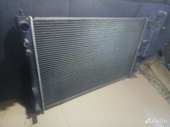 Радиатор охлаждения Mitsubishi Colt Z30 04-08