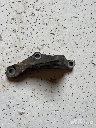 Кронштейн тнвд bmw f15 x5