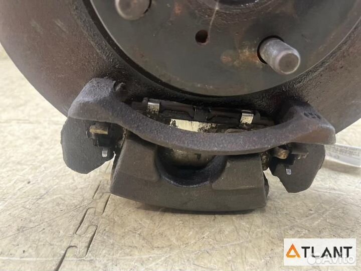 Ступица передняя правая toyota ractis