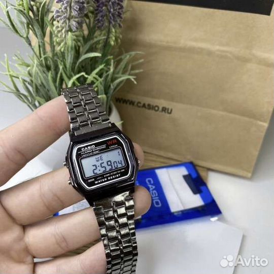 Электронные часы casio