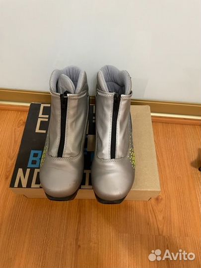 Лыжи 170+ крепления+ Лыжные ботинки + Лыжные палки