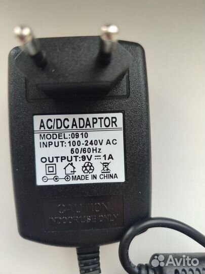 Блок питания 9v 1А