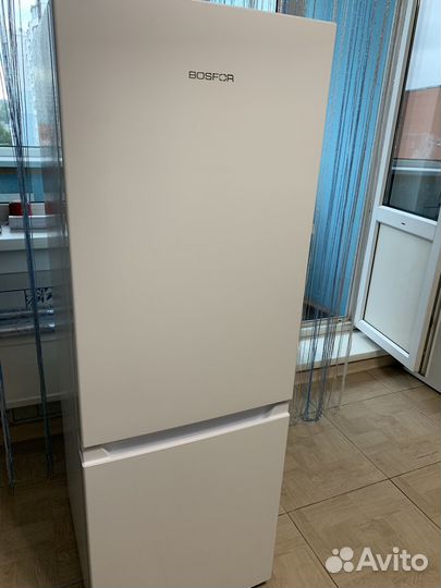 Холодильник новый