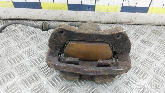 Суппорт тормозной передний левый chevrolet cruze J