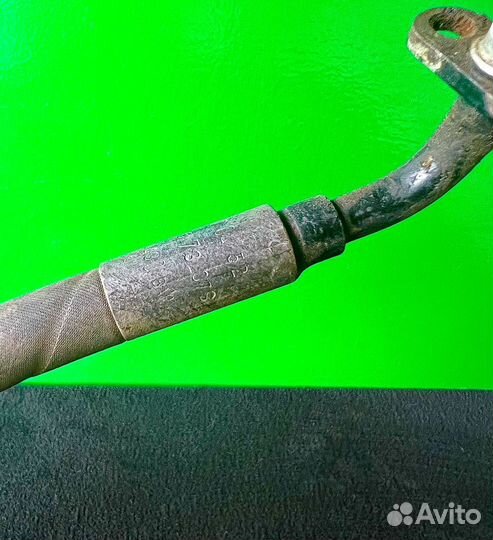 Трубка гидроподвески правая Mercedes W221 S221