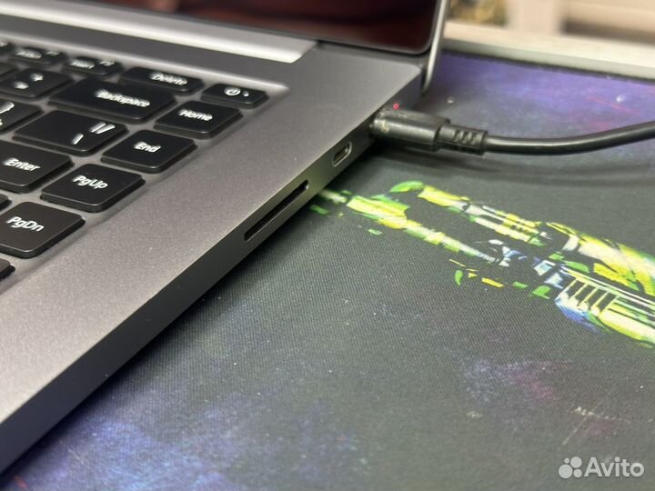 Xiaomi redmibook 15 i7/16/512