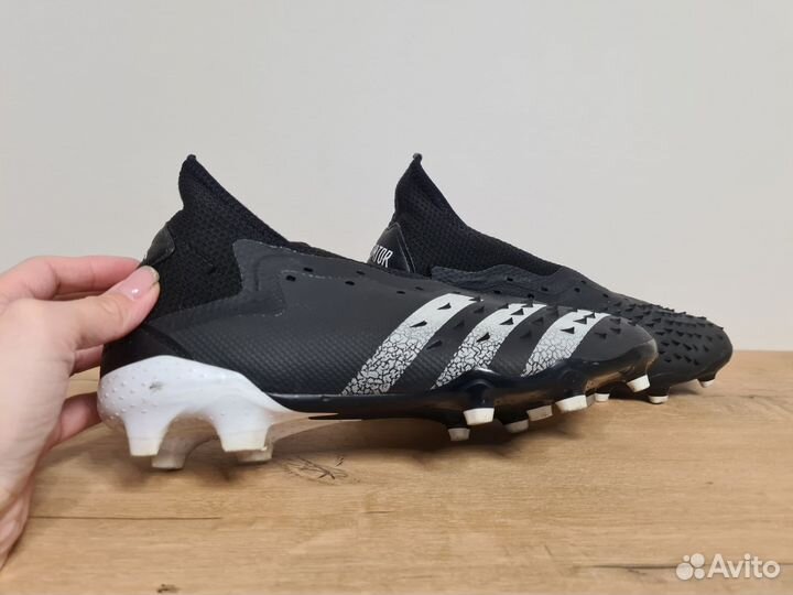 Бутсы Adidas Predator