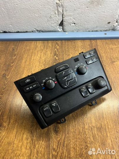 Блок управления климат-контролем Volvo Xc90