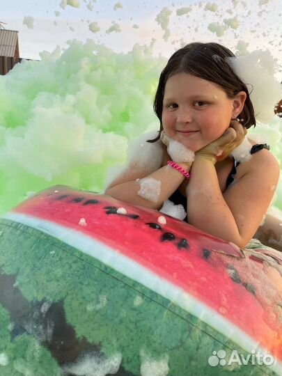 Разноцветное пенное шоу в Кургане