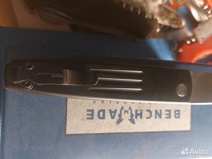 Нож benchmade