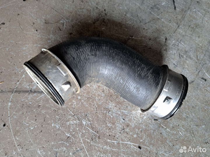 Патрубок интеркулера Mercedes W211