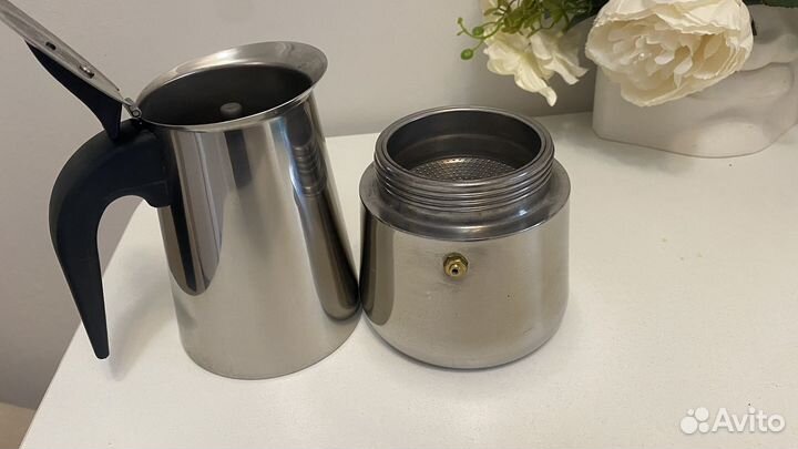 Гейзерная кофеварка